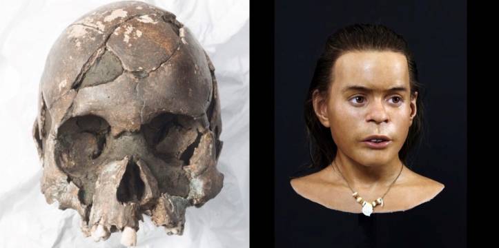 De schedel van 'Vistegutten' en de reconstructie rechts ervan