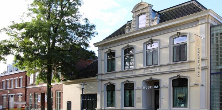 De voorkant van museum de Scheper