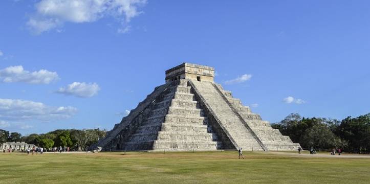 De beroemde Piramide van Kukulcán. 