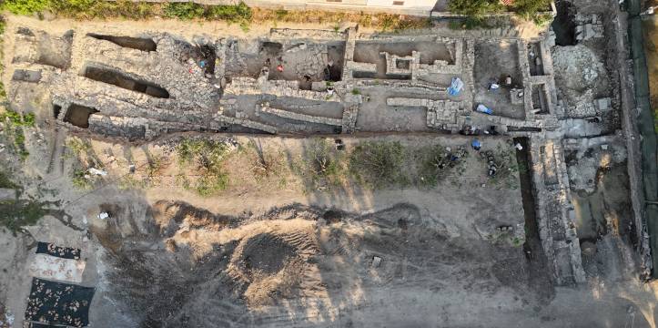 Midden in het Kroatische kustplaatsje Stobreč hebben archeologen de resten blootgelegd van een 3.500 jaar oude nederzetting