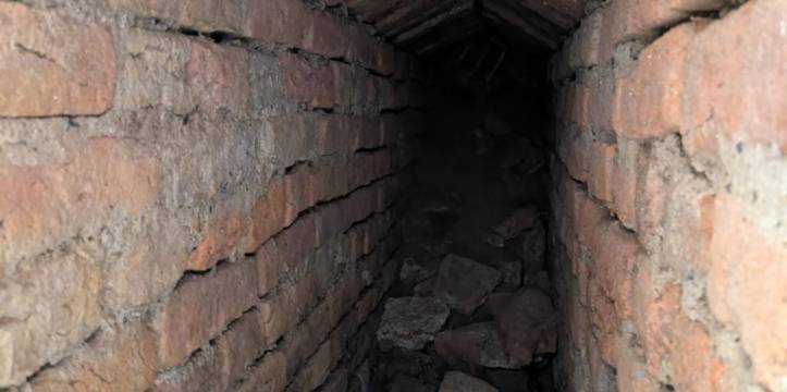 Middeleeuws metselwerk, gevonden op 22 juni 2025 aan het Rijkenhage