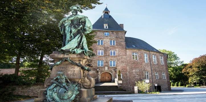 Schloss Moers