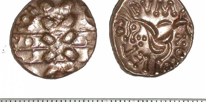 Soortgelijke Keltische munten als degene die gevonden zijn in Füllingsdorf. Beeld - portableantiquities Soortgelijke Keltische munten als degene die gevonden zijn in Füllingsdorf.