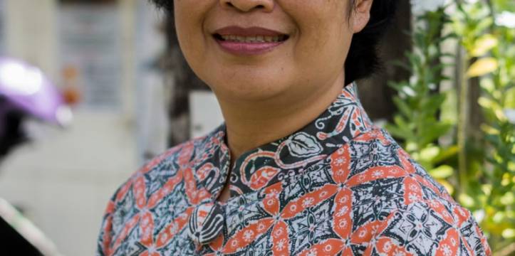 Anggi Minarni: “De geschiedenis bepaalt een deel van onze identiteit en die moeten we koesteren.” Erfgoed in verval, artikel door Jaap Schuurman
