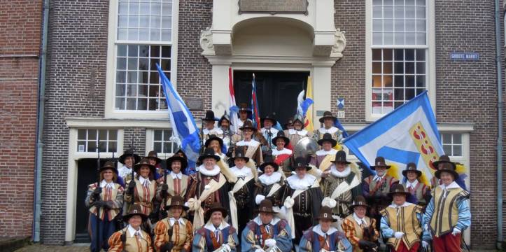 De gildeleden van Stadsgilde St. Catharina. Stadsgilde St. Catharina Weert op UNESCO erfgoedlijst gezet.