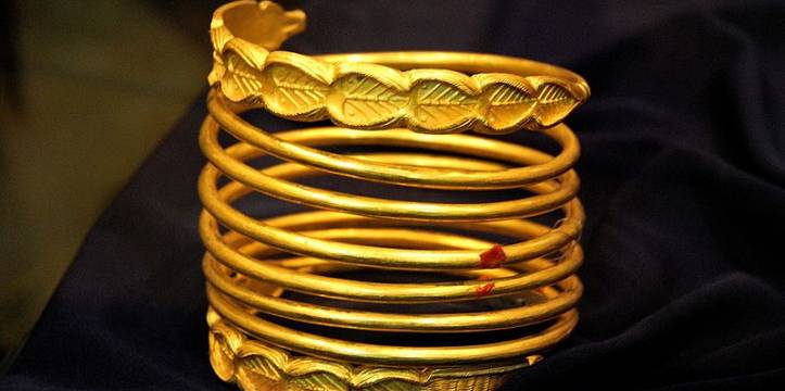 Voorbeeld van armband uit 2e eeuw voor Christus
