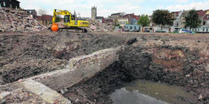 Opgravingen brengen de historische loop van de Schelde aan het licht. Beeld: Fredriek vande Velde Opgravingen brengen de historische loop van de Schelde aan het licht. Beeld: Fre