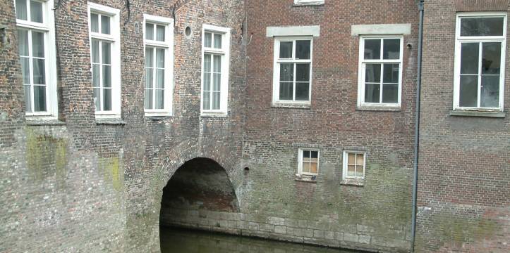 foto marsjuh DB (stock.xchng) Binnendieze ’s-Hertogenbosch