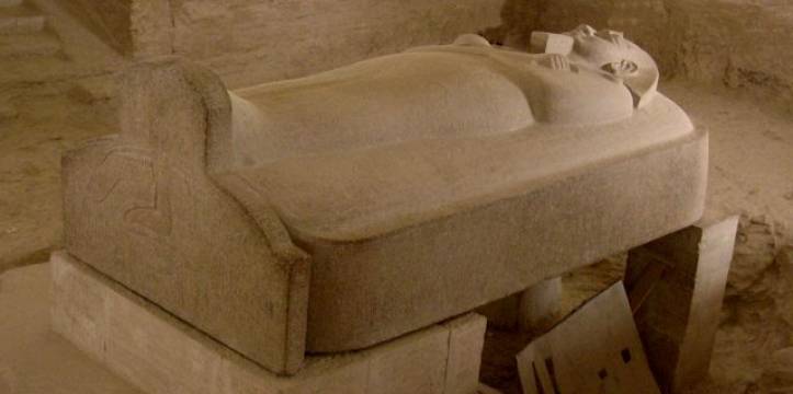 4.000 jaar oude Egyptische graftombe opgegraven