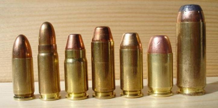 Kogels Terreurgroep ISIS plundert en verkoopt eeuwenoude voorwerpen