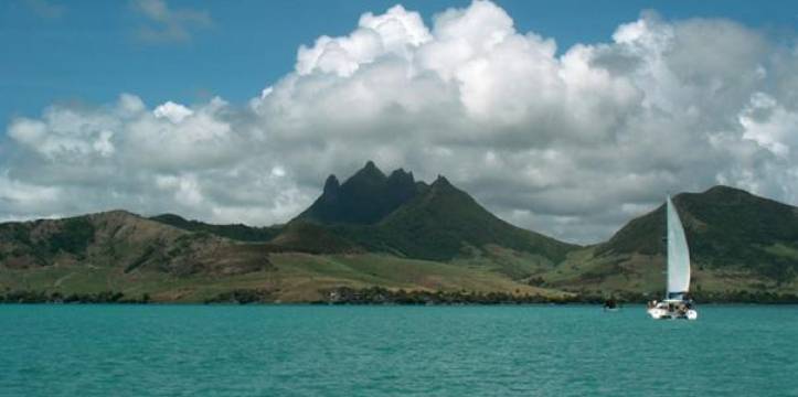 Het eiland Mauritius (bron Wikimedia Commons - Mohammed Al-Naser)