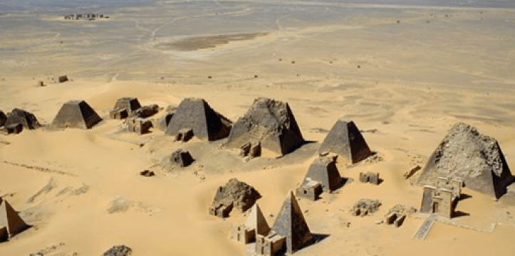Resten van Meroë, de oude hoofdstad van Koesj.