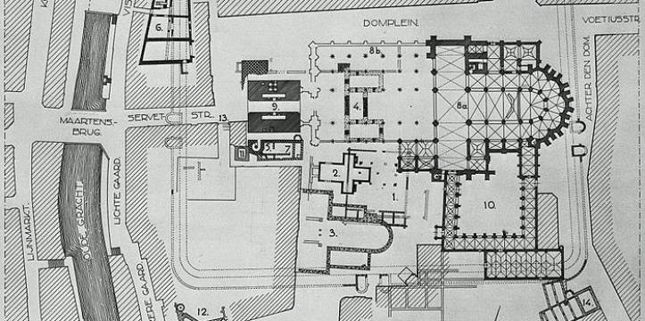 Plattegrond van het Domplein en omgeving met het castellum en middeleeuwse bouwwerken weergegeven