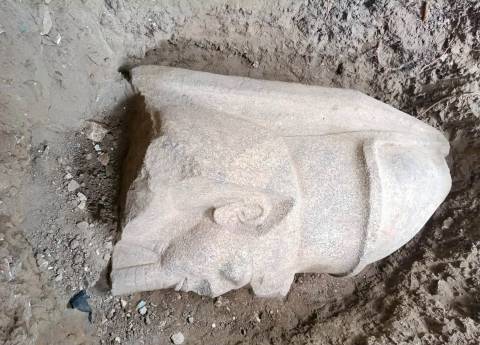 Ramses II kleinere beeld