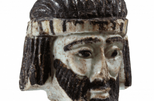 beeld van bijbelse koning opgegraven