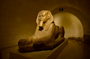 Sfinx van Tanis, Louvre Museum