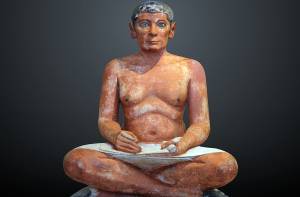 Slechts 1% van de oud-Egyptische bevolking kon lezen en schrijven, waardoor klerken belangrijke hoge ambten bekleden