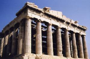 Volgens een Griekse ex-minister moet de Akropolis geleased worden.