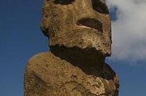 Een Moai op Paaseiland
