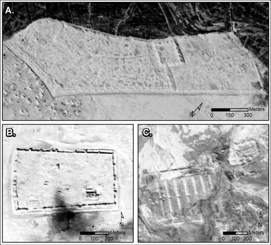 Satellietfoto’s van de Corona-satelliet van drie Romeinse forten.