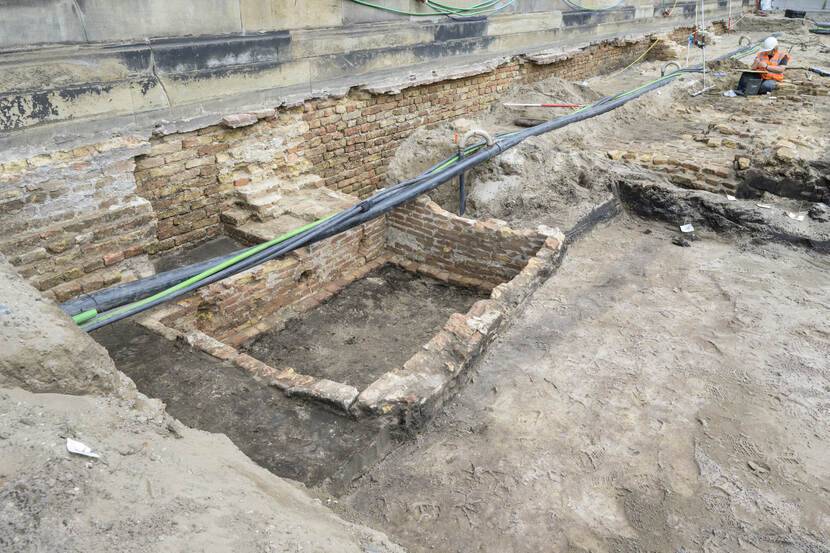 In de eerste grafkelder troffen de archeologen geen botresten aan